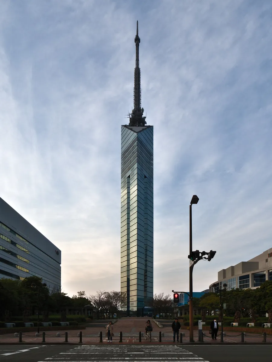 Fukuoka Tower before sunset